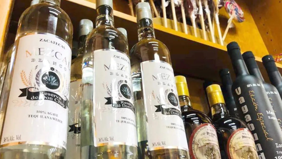 Mezcal zacatecano de exportación